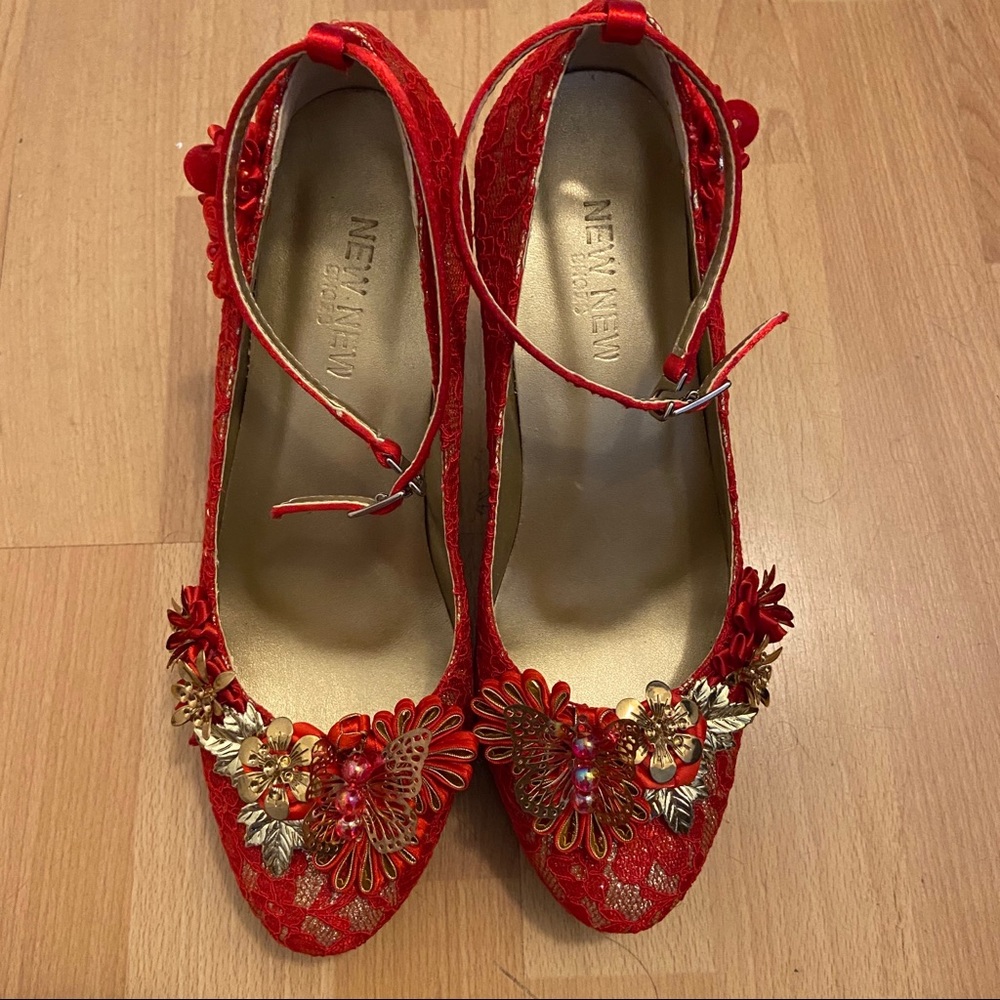 Red lace heels - Picture 2 of 8